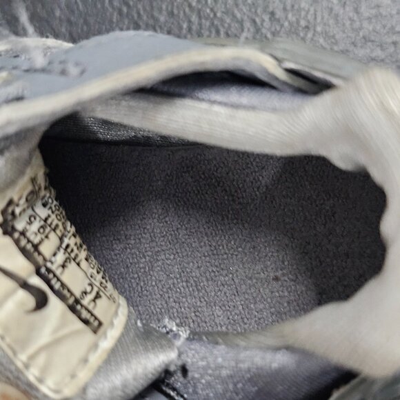 Nike Huarache Baby Gray Sneakers (4C) - Picture 11 of 11